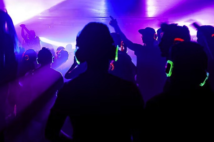 RCI, Shush! Silent Party 2.jpg